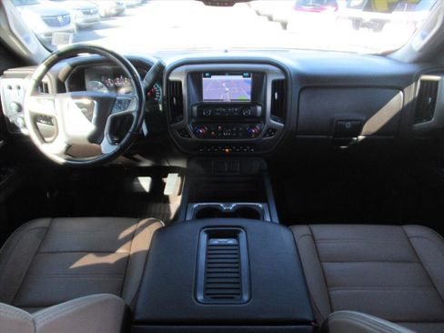 Used 2019 GMC Sierra 2500 Denali w/ Duramax Plus Package image 14