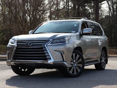 Used 2021 Lexus LX 570 4WD w/ 3rd Row & Luxury Pkg