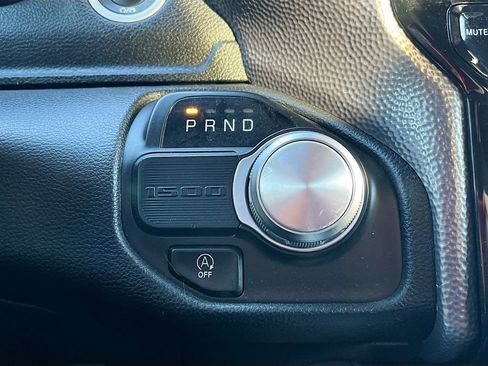 Used 2022 RAM 1500 Laramie w/ Sport Appearance Package image 17