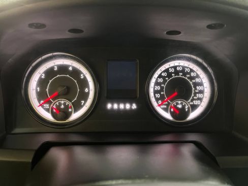 Used 2017 RAM 1500 Express AWD/4WD image 24