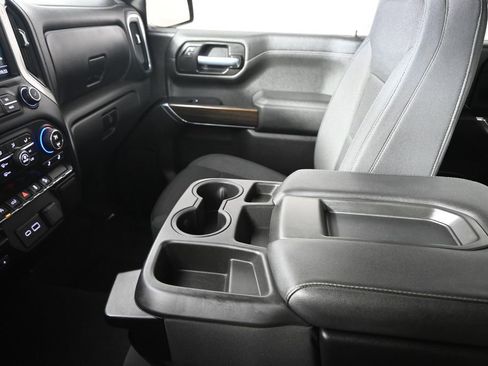 Used 2021 Chevrolet Silverado 1500 RST AWD/4WD image 32