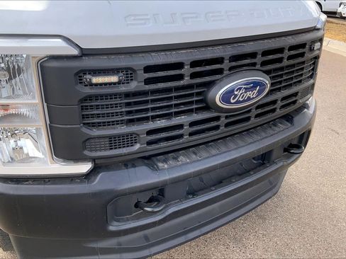 Used 2023 Ford F250 XL w/ Snow Plow Prep Package image 29