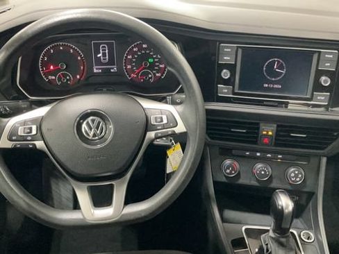 Used 2019 Volkswagen Jetta S w/ Driver Assistance Package FWD image 10