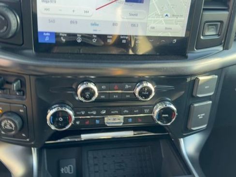 Used 2025 Ford F150 Raptor image 17