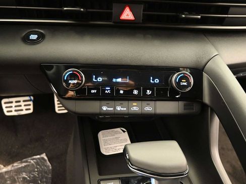 New 2026 Hyundai Elantra Sport FWD image 19