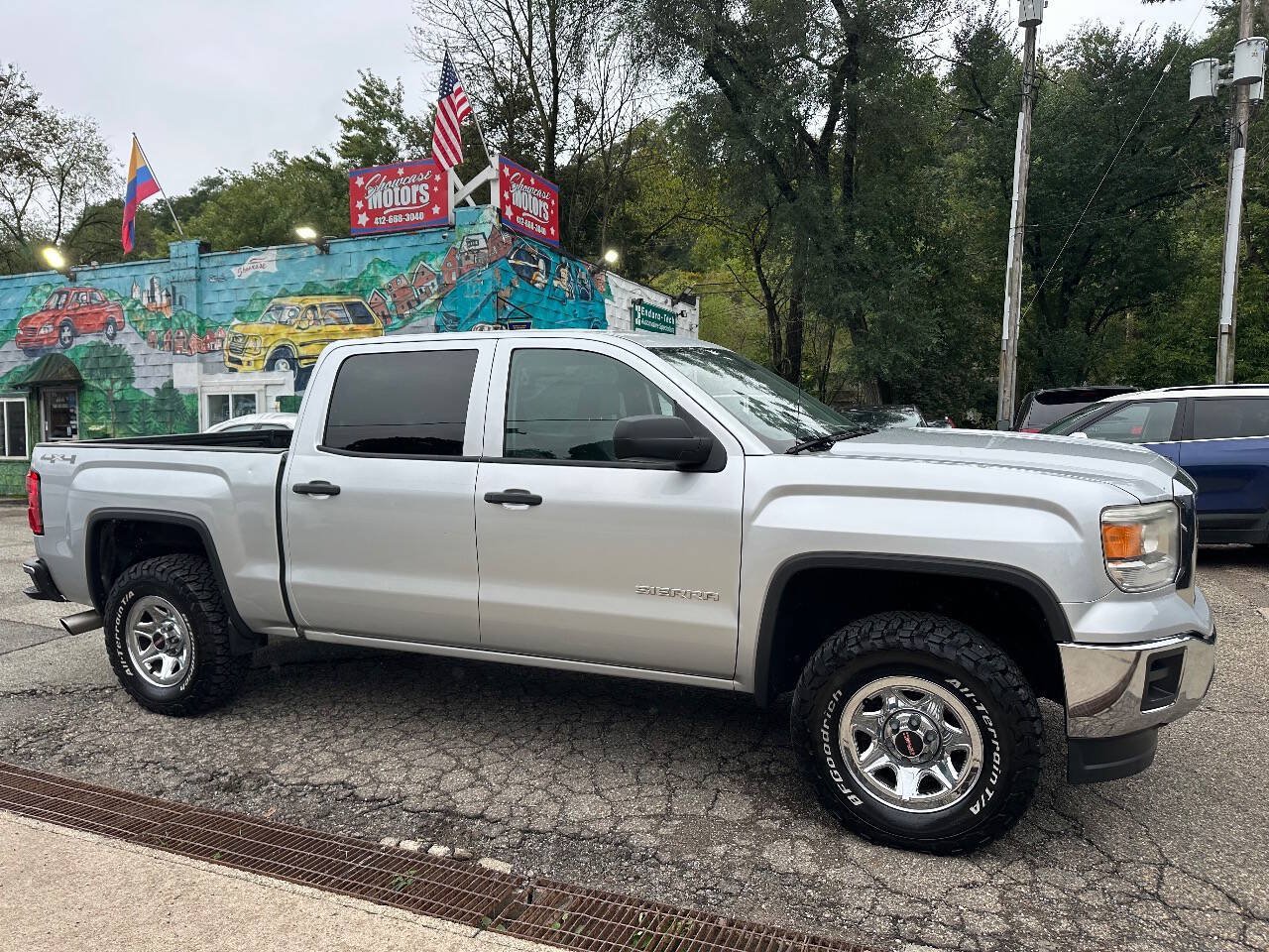 Used 2014 GMC Sierra 1500 4x4 Crew Cab w/ Sierra Appearance Package image 1
