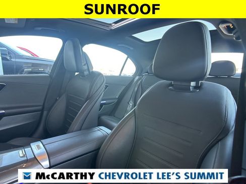 Used 2022 Mercedes-Benz C 300 4MATIC Sedan image 23