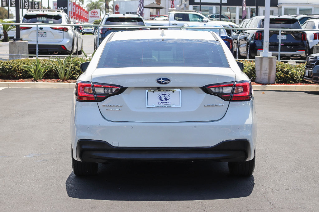 Used 2025 Subaru Legacy Limited AWD/4WD image 6
