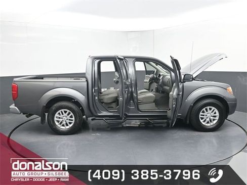 Used 2019 Nissan Frontier SV w/ Value Truck Package image 19
