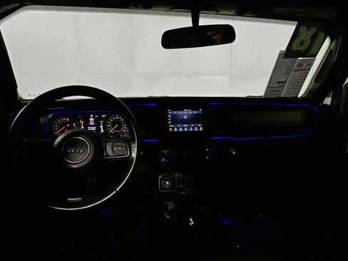 Used 2018 Jeep Wrangler Unlimited Sport S AWD/4WD image 30