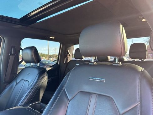 Used 2017 Ford F150 Platinum w/ Equipment Group 701A Luxury image 25