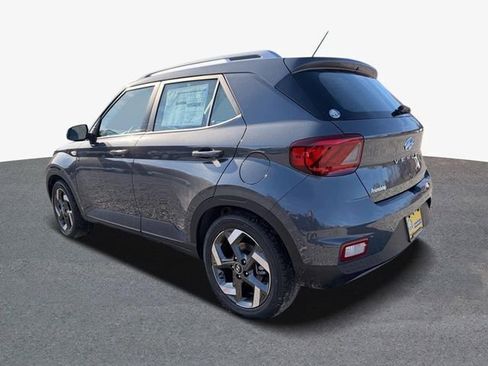 New 2026 Hyundai Venue SEL FWD image 2