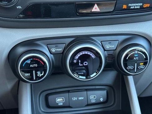 New 2026 Hyundai Venue SEL image 17