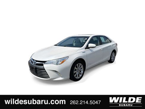 Used 2015 Toyota Camry XLE w/ Moonroof Package image 1