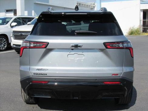 New 2026 Chevrolet Equinox RS w/ Convenience Package III image 5