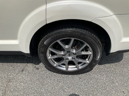 Used 2019 Dodge Journey GT AWD/4WD image 10