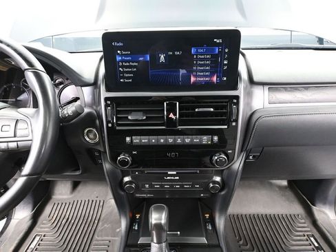 Used 2023 Lexus GX 460 w/ Black Line Special Edition AWD/4WD image 33