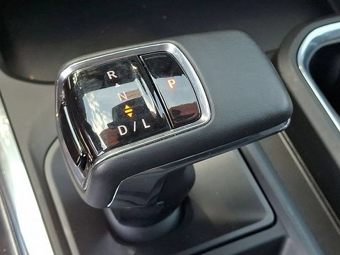 Used 2024 Chevrolet Silverado 1500 LTZ AWD/4WD image 14