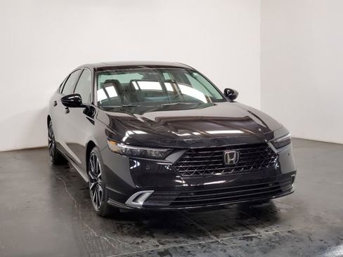 New 2026 Honda Accord Touring image 2