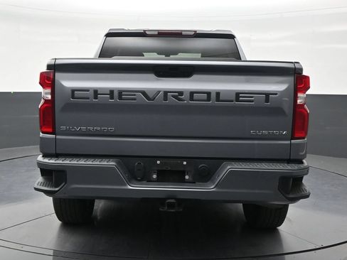 Used 2021 Chevrolet Silverado 1500 Custom RWD image 4