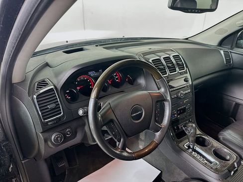 Used 2012 GMC Acadia Denali image 10