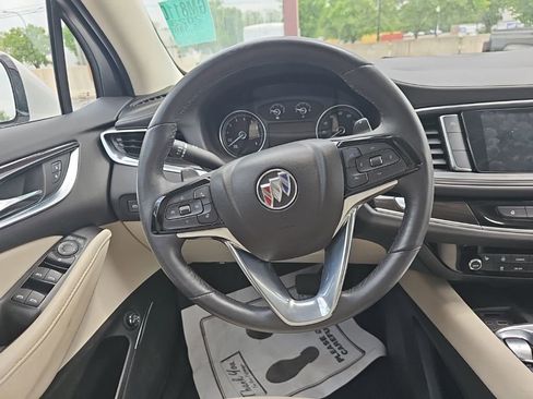 Used 2023 Buick Enclave Essence w/ Experience Buick Package FWD image 11
