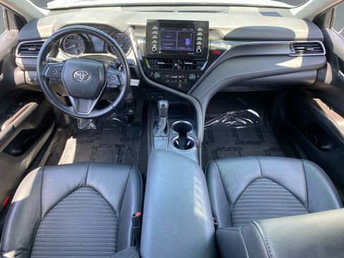 Used 2023 Toyota Camry SE FWD image 10