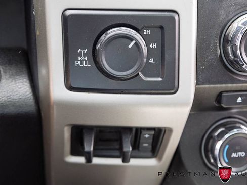 Used 2018 Ford F250 Lariat w/ Lariat Ultimate Package AWD/4WD image 32