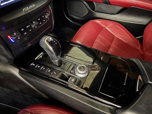 Used 2018 Maserati Ghibli S GranSport image 48