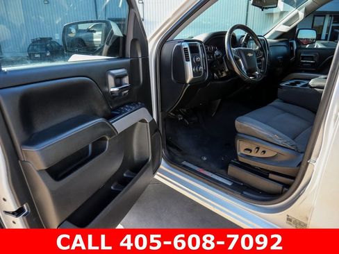Used 2018 Chevrolet Silverado 1500 LT w/ Texas Edition AWD/4WD image 26