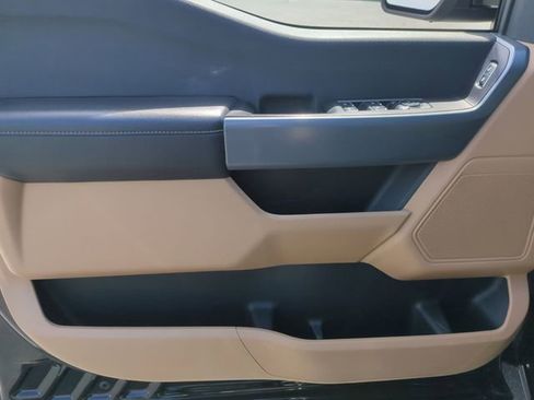 Used 2023 Ford F150 XLT image 12