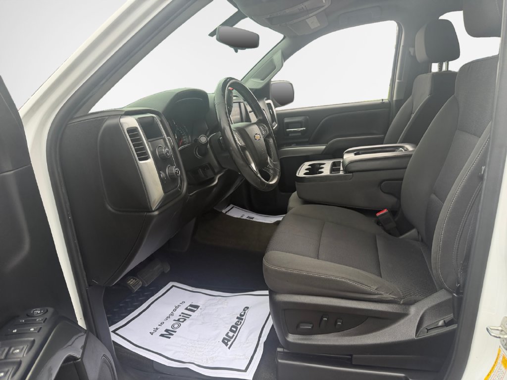 Used 2018 Chevrolet Silverado 1500 LT w/ All Star Edition AWD/4WD image 12