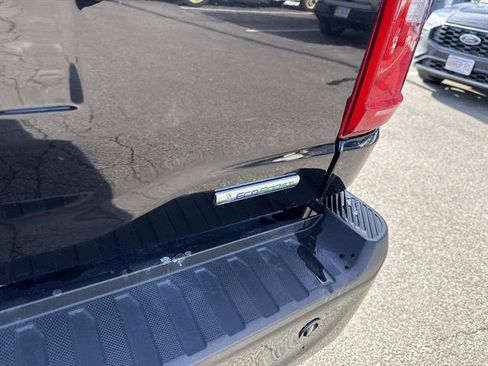 Used 2023 Ford F150 XLT w/ Equipment Group 302A High image 5