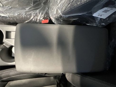 Used 2025 Subaru Crosstrek 2.0i Premium image 21