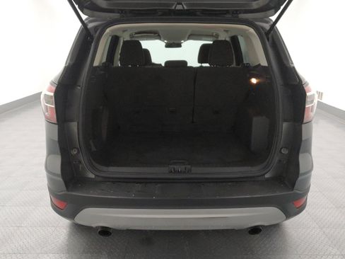 Used 2017 Ford Escape SE image 29