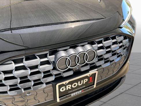 Used 2026 Audi Q5 Premium AWD/4WD image 28