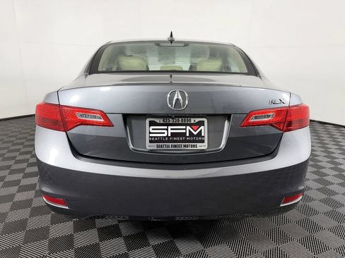 Used 2014 Acura ILX w/ Technology Package FWD image 10