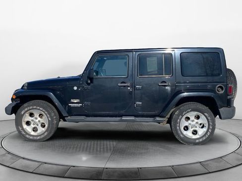 Used 2014 Jeep Wrangler Unlimited Sahara w/ Connectivity Group image 2