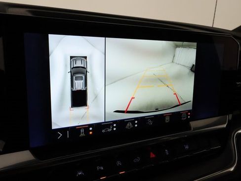 Used 2024 Chevrolet Silverado 1500 High Country w/ High Country Premium Package image 16