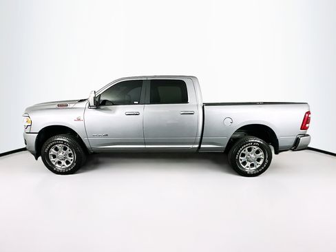 Used 2024 RAM 2500 Laramie image 4