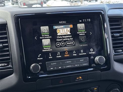 Used 2022 Nissan Frontier PRO-4X image 15