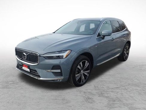 Used 2023 Volvo XC60 B5 Ultimate image 34