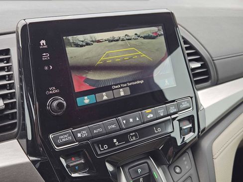 Used 2023 Honda Odyssey EX-L image 16
