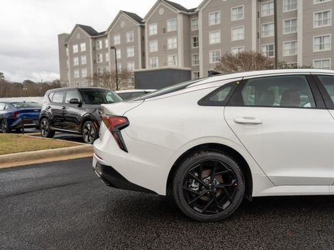 New 2026 Kia K5 GT-Line w/ GT-Line Premium Package image 9