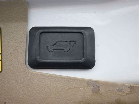 Used 2010 Toyota Highlander Limited image 29