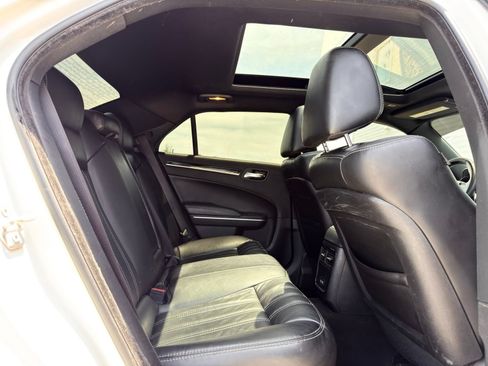 Used 2019 Chrysler 300 S w/ S Model Appearance Package RWD image 21