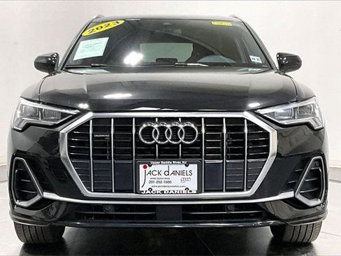 Certified 2023 Audi Q3 2.0T Premium image 3