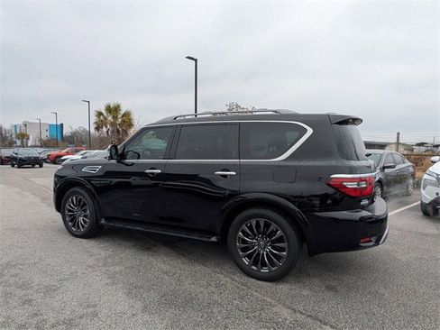 Certified 2023 Nissan Armada Platinum w/ Captain's Chairs Package image 6