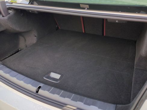 Certified 2024 BMW 330e w/ Convenience Package image 32