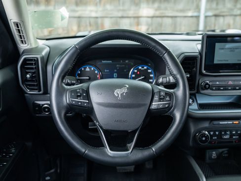 Used 2023 Ford Bronco Sport Badlands AWD/4WD image 13